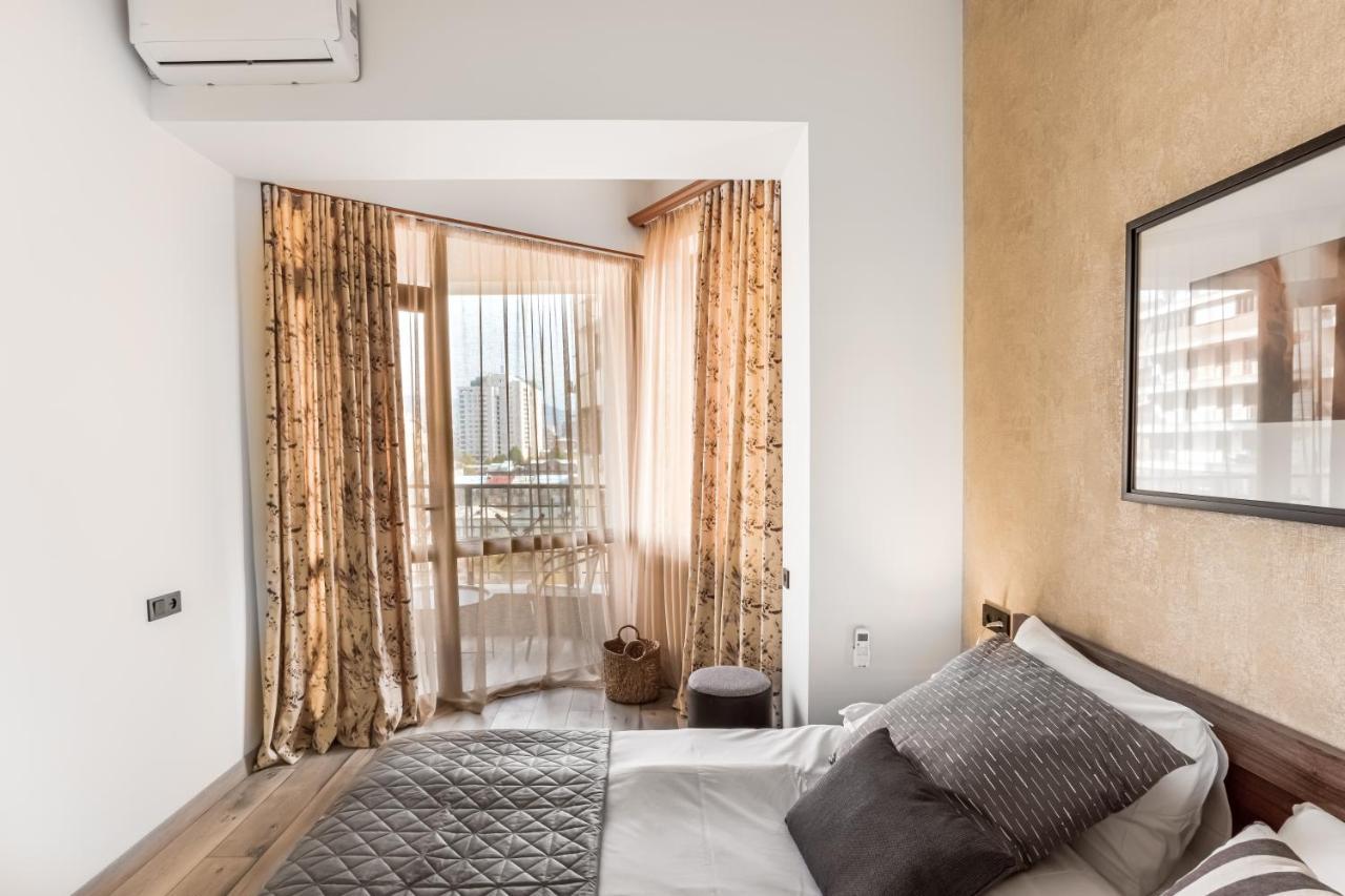 Hotelise I Gin Apartment Єреван Екстер'єр фото