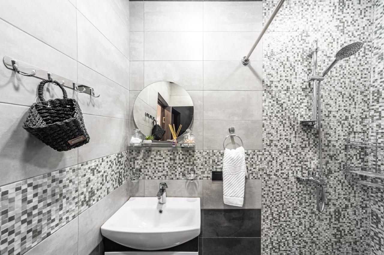 Hotelise I Gin Apartment Єреван Екстер'єр фото